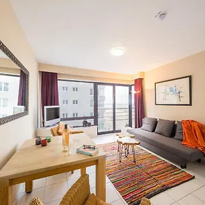 https://appealing-apartment-in-middelkerke-with-terrace.bruges-hotels.info
